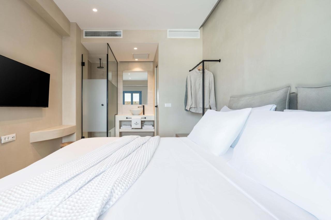Aura Suites Paros Naousa  Bagian luar foto